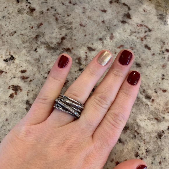 David Yurman Wide Crossover Ring - Picture 4 of 5